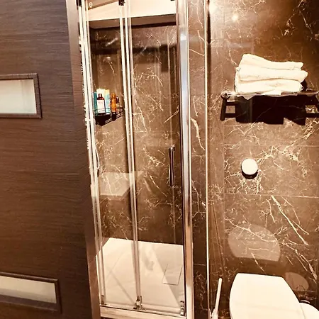 Ryan Homes - In Aparthotel, La Defense Courbevoie